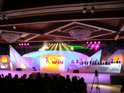 DARE TO WIN