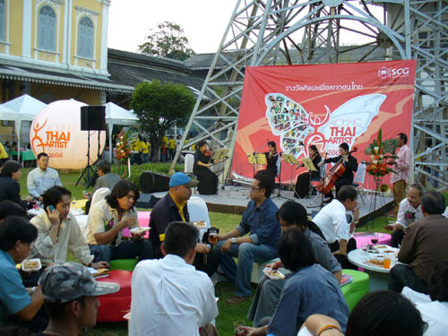 Young Thai Artist Award 2006